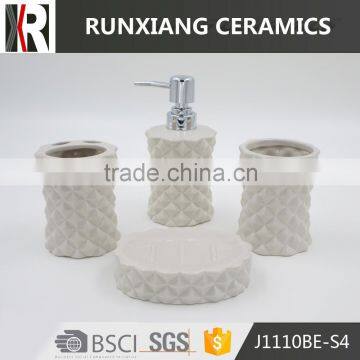 unique design 4ps glazed ceramic bathroom accessories set