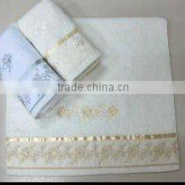 cotton towel with embroidery & lace