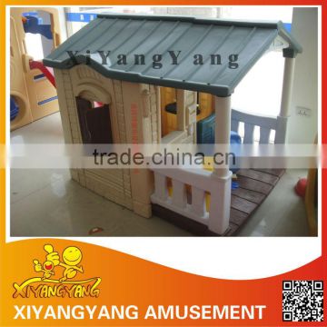 Cheap indoor and outdoor plastic house, good quality kids toys play house