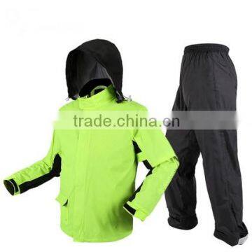Outdoor Fashion Fluorescent Green Breathable Double-deck Raincoat Suit / Fishing Suit