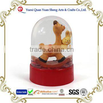 Plastic Animal snow globe