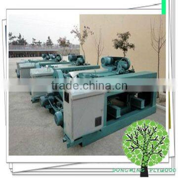 Veneer Peeling Machine