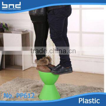 Plastic Childerns Plastic Chairs for Sale photo-2