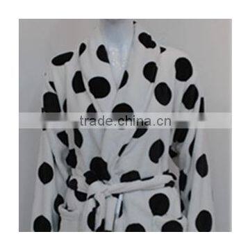 White Black Pinted Bathrobe Shawl Collar Robe Home Garments Coral Fleece Bathrobe