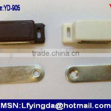 YD-905 Cabinet door magnets with two hole