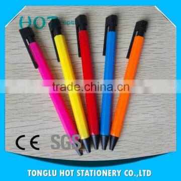 China low price products Solid color barrel, black neb and clip promotional logo plastic pen