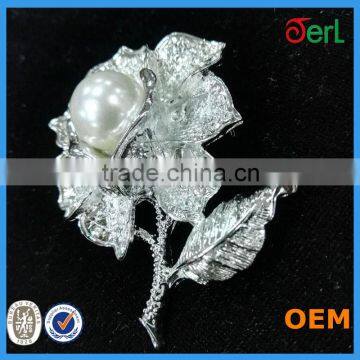 Fashion elegant small crystal scarf clip brooch rose flower brooch