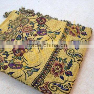 China Factory Price Economic Travel Pillow Blanket Manufacturer photo-5