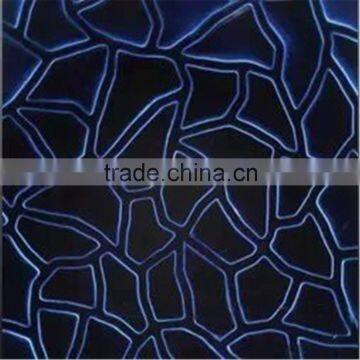 Magnetic painted glass with designs
