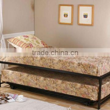 Twin size metal day bed (daybed) with trundle