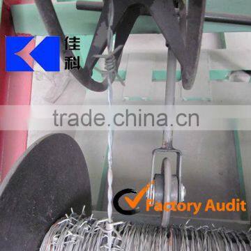 Automatic Hot-dipped Galvanized Steel Wires Twisted Barbed Wire Fence Weaving Machines photo-4