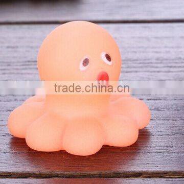 eco-friendly pvc material bath toy,aniaml cute style custom bath toys,squeeky plastic vinyl toys for kids