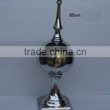 Aluminium Table Lamp Round Shear on Square Base With Electric Wiring Made in Cast Aluminium
