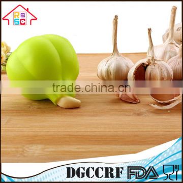 Wholesale FDA & LFGB Standard Silicone Garlic Peeler For Sale