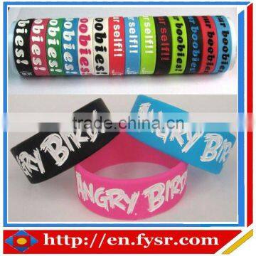 1 inch wide silicone bracelet for promotional gift