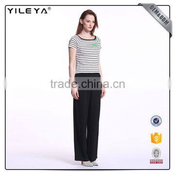 China Manufacturer Striped White Short Sleeve Ladies T-shirt photo-4