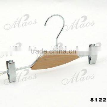 metal hanger , hanger