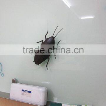 Kid Jumbo Plastic Cockroach Trick Toy photo-6