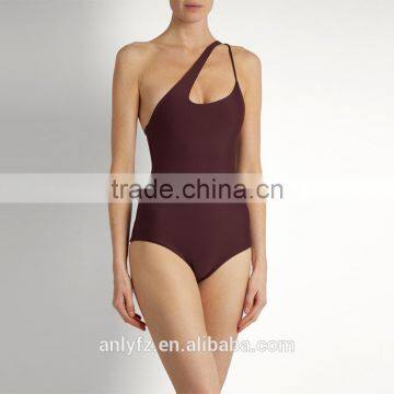 Hot Selling Ladies Swimwear Asymmetric Neckline One Price Swimsuit