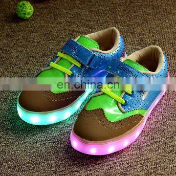 Wholesale Fashion Cool Casual Shoes uk Brogue Shoes USB Charge Children Kids Led Shoes Sneakers for Boys Girls photo-2