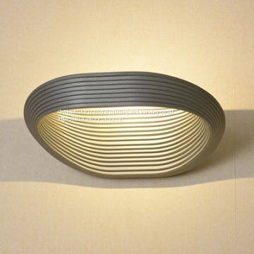 WALL LIGHT