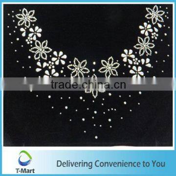 customized Wholesale hot fix rhinestone transfer designs for fashion garment