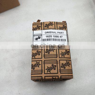 Atlas High Quality Oil Filter Element 1625186647 Air Compressor Parts Wholesale photo-2