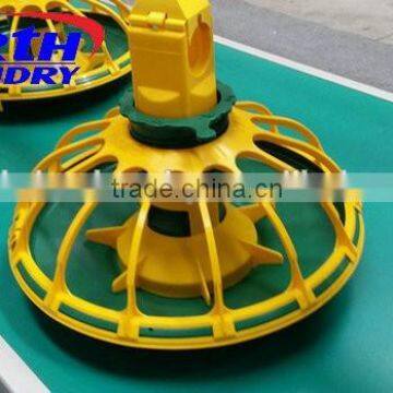 Poultry pan feeder for broiler chicken house