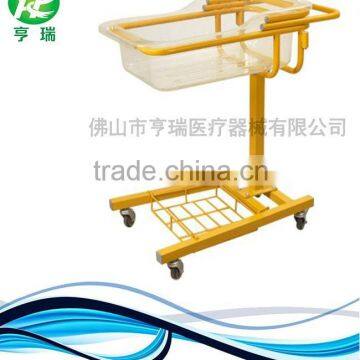 China wholesaler sole hospital baby crib attached bed with wheels                        
                                                Quality Choice