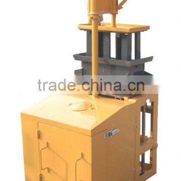 BLOCK MOULDING MACHINE