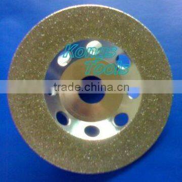 Electroplated diamond grinding wheel