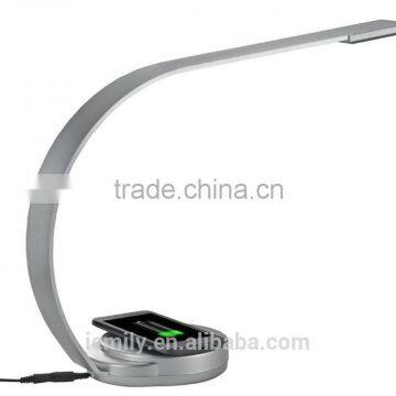 Hot Selling Aluminum Alloy LED Table Lamps Touch Switch LED Desk Lamp With Wireless Charge photo-3