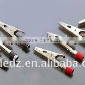 Alligator clips w/gauge wire