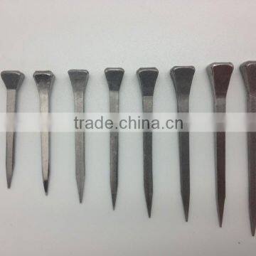 Chinese factory dierct selling in bulk wholesale horseshoe nail