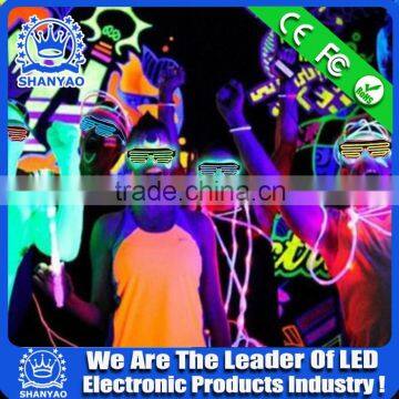 2016 Wholesale EL Flashing Glasses For Events And Party Supplies