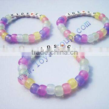 colour change uv beads with DIY letter