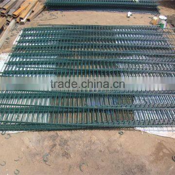 Manufacturer of Electro-Galvanized Welded Wire Mesh Fence/Airport Fence/Lowest Price Welde Mesh Fence