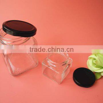 Buttom Price Smooth Square Chili Sauce Glass Jar With Black Lid photo-4