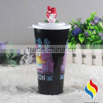 BPA Free Customized Made pp Plastic Cup With Top Figurine