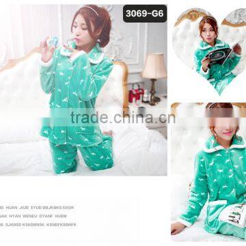 2015 fashion luxurious soft flannel fleece Pajamas