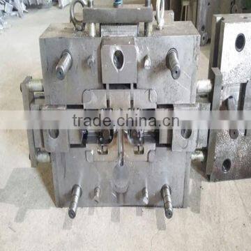 customized molds for casting aluminum under pressure MOLDS