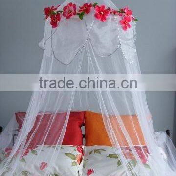 Flowers and leaves bed canopy