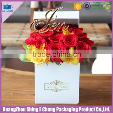 Flower decoration box for preserved roses