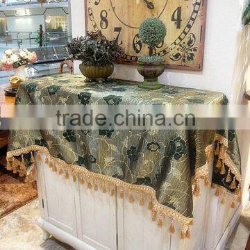 China customized design decorative jacquard chenille tablecloth,table cover