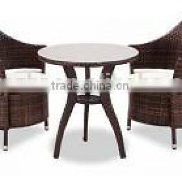 garden furniture set italy in brown flat wicker with cream cushion