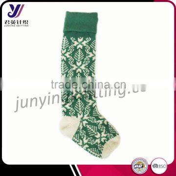 Fashion wool felt green knitted Christmas stocking for gift factory wholesale sales ( accept the design draft)