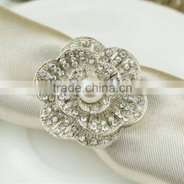 WHOLESALE Pearl Metal Alloy Flower Shape Napkin Ring/Wrap, Weddings Party Home Decoration, Table Decoration