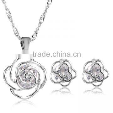 Hollow Flower With Crystal Girls Crystal diamond necklace Pendant Necklace Earring Stud Jewelry Sets