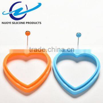 Food Grade Heart Shape Silicone Egg Poacher