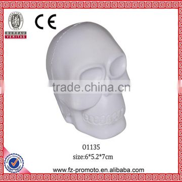 Customized skull shaped stress ball for promotion